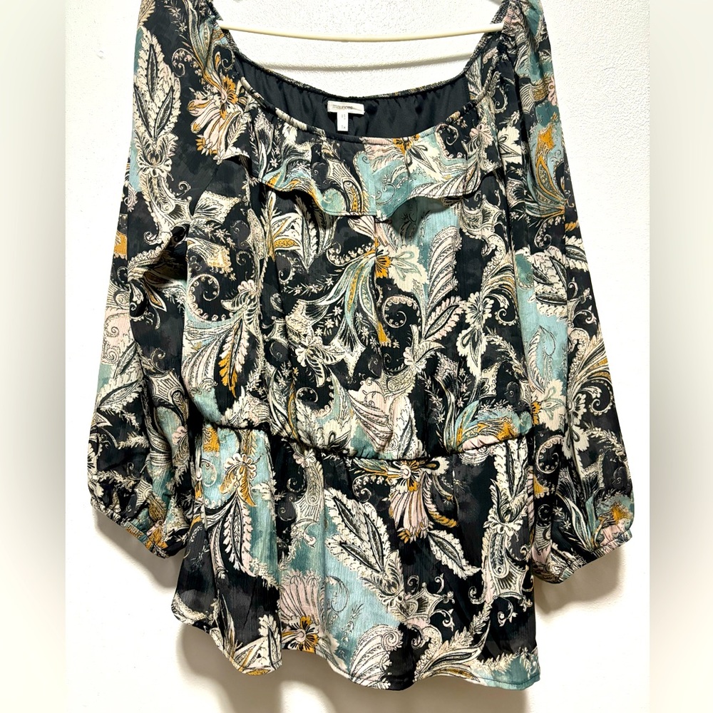 MAURICE'S  Women’s Ruffle collar multi color shirt - Picture 2 of 9